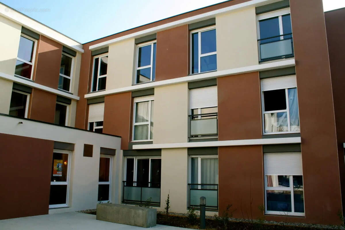 Investissement en residence étudiante - photo 2