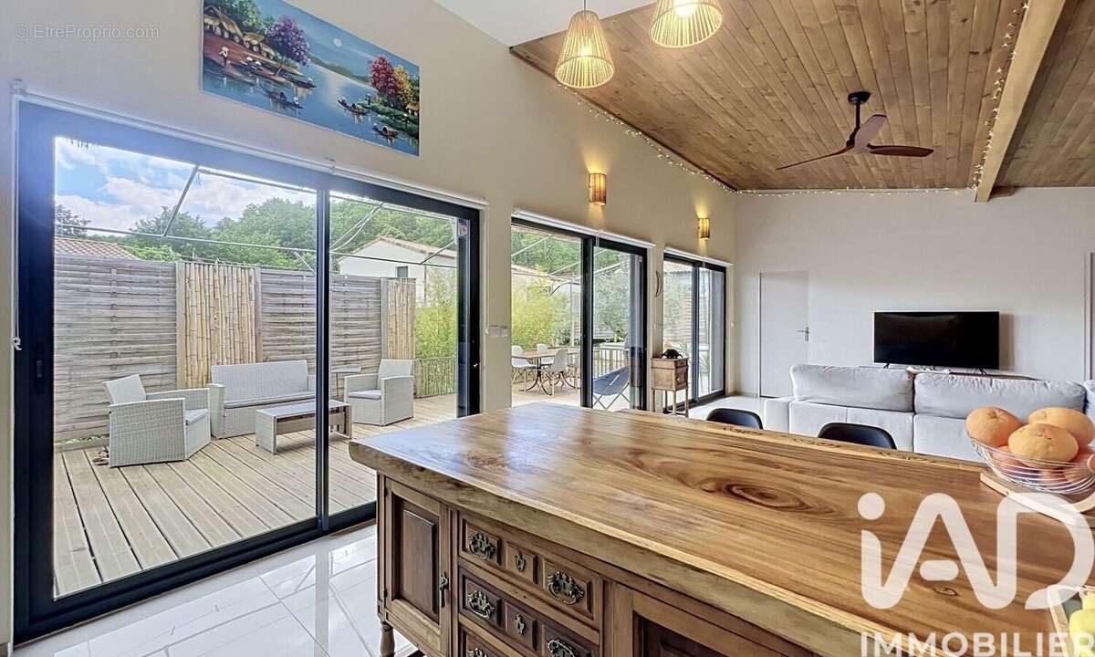 Maison 85 m² à Salazac  - photo 8