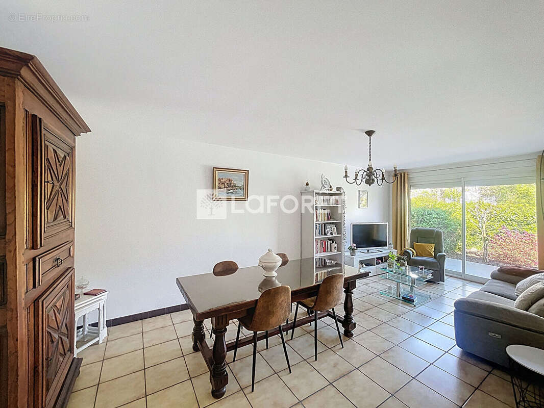 Maison à CASTELSARRASIN