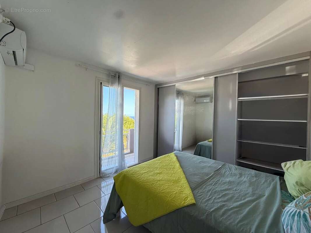 Maison à SAINT-JOSEPH