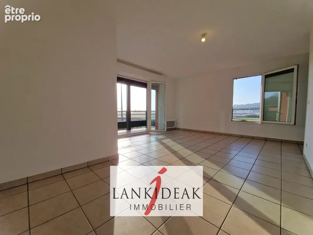Appartement T2 de 48 m2 avec place parking privative - photo 2