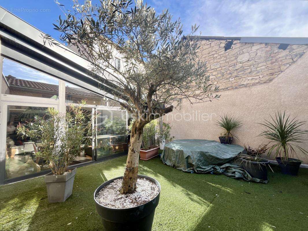 Appartement à VILLEFRANCHE-SUR-SAONE