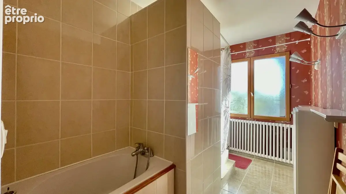 Grande maison familiale de 220 m2 / 5 chambres / Terrain de 673 m2 - photo 10