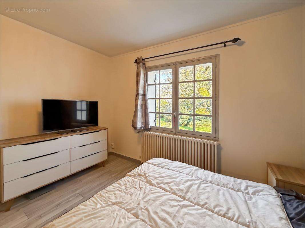 Maison à COULOUNIEIX-CHAMIERS