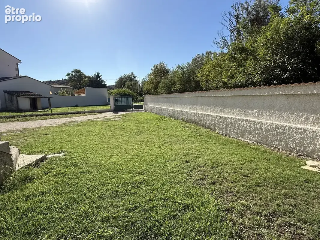 Maison 8 pièces 220 m² à vendre à Mondragon (84430) - photo 11