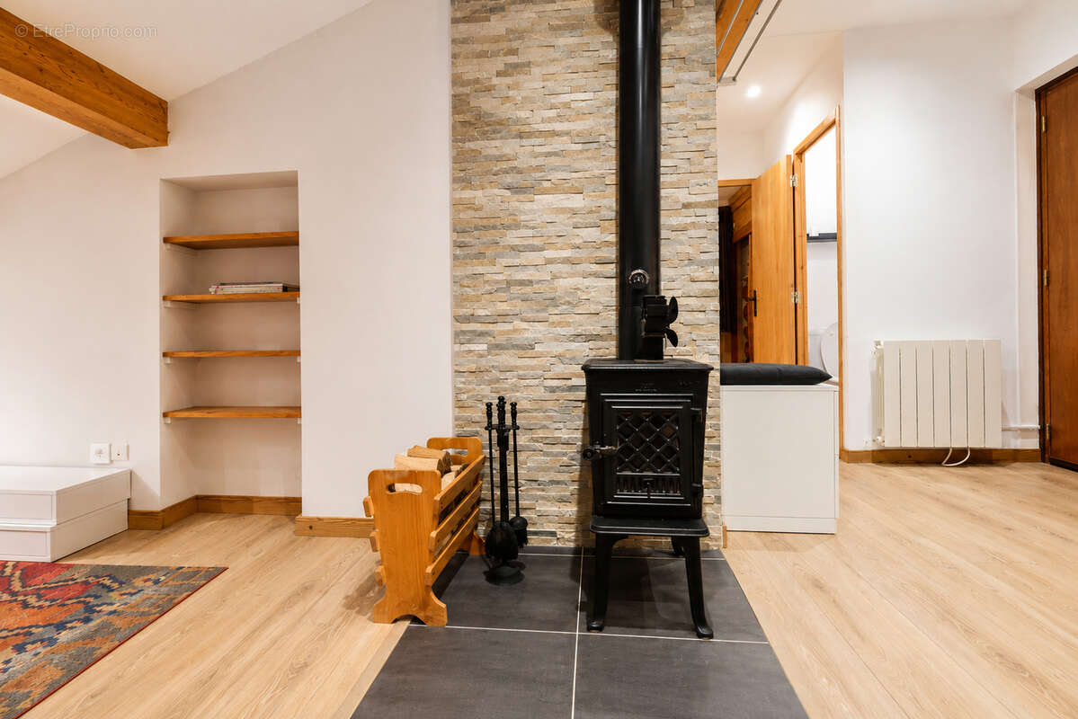 Appartement Morzine 3 pièce(s) 54 m2 + parking + cave - photo 2