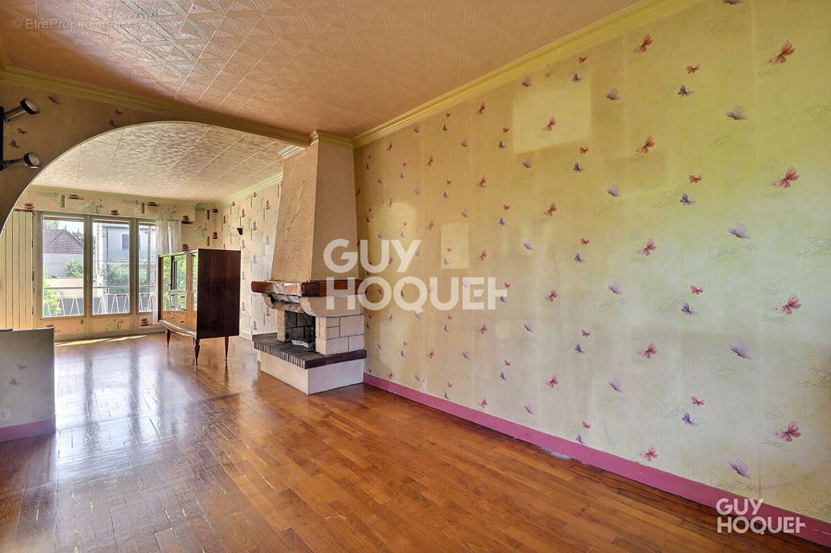 Maison Sainte Genevieve Des Bois 3 pièces - photo 5