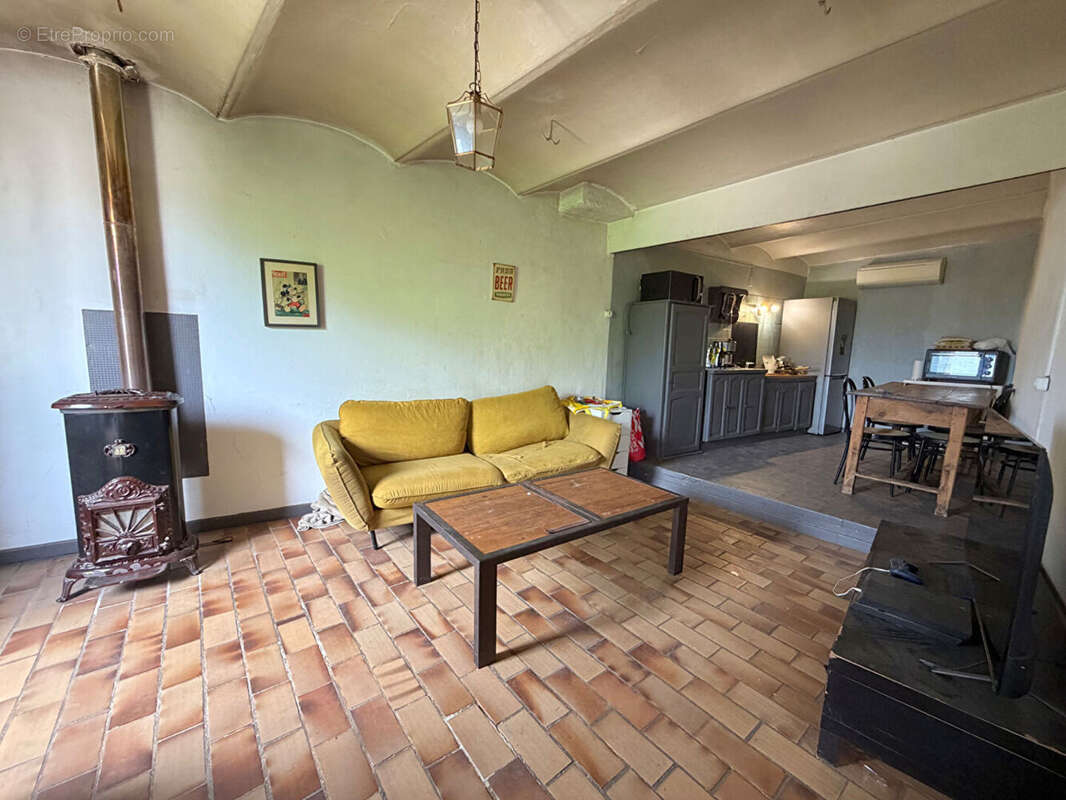 Maison à COURRY