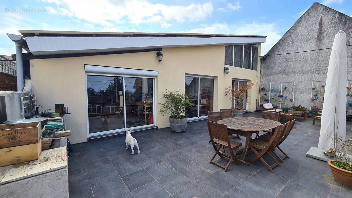 Maison à MONTIGNY-LES-CORMEILLES