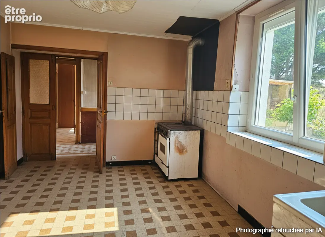 A Bigny-Vallenay, vaste maison de 5 chambres avec grange et grand terrain arboré . - photo 6