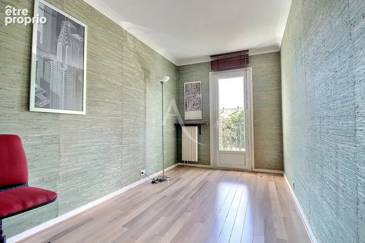 Maison Elancourt 5 pièces de 107 m² 3 chambres, 1 bureau sur une parcelle de 139 m² - photo 8