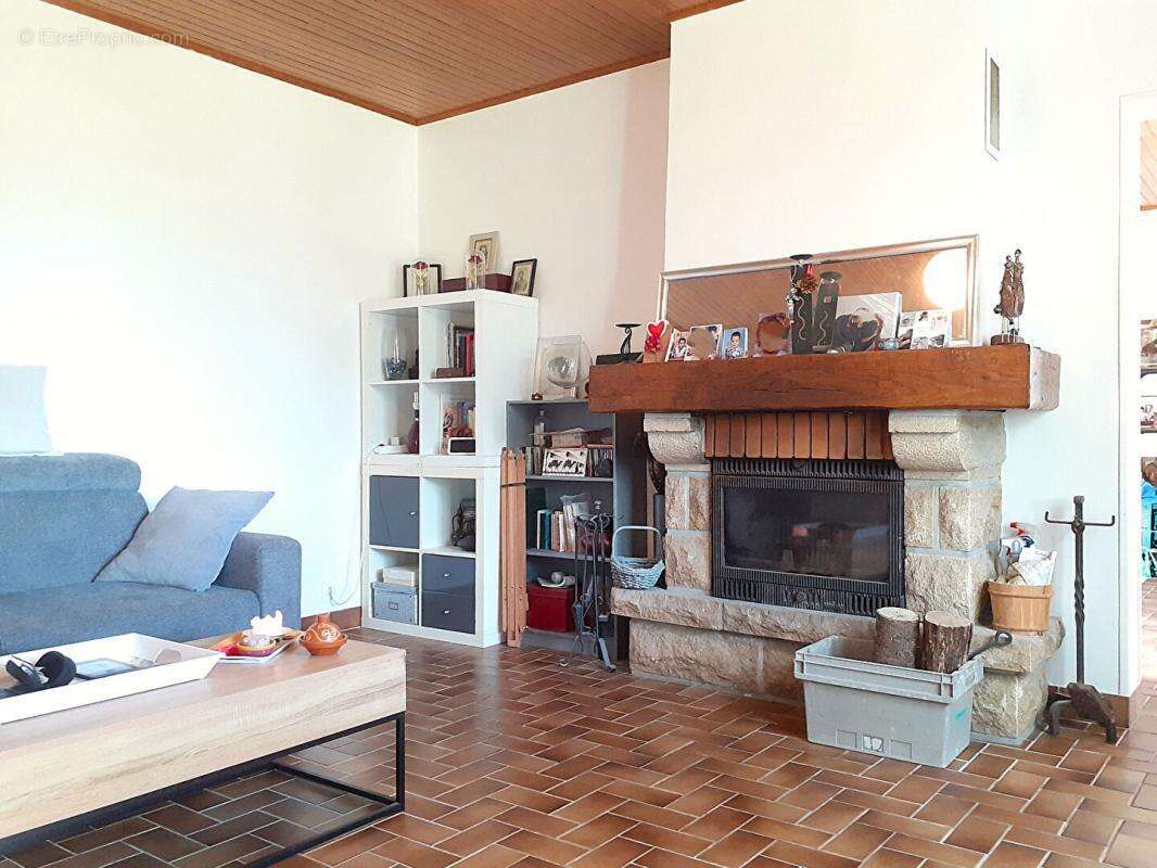 Maison à ARGOL