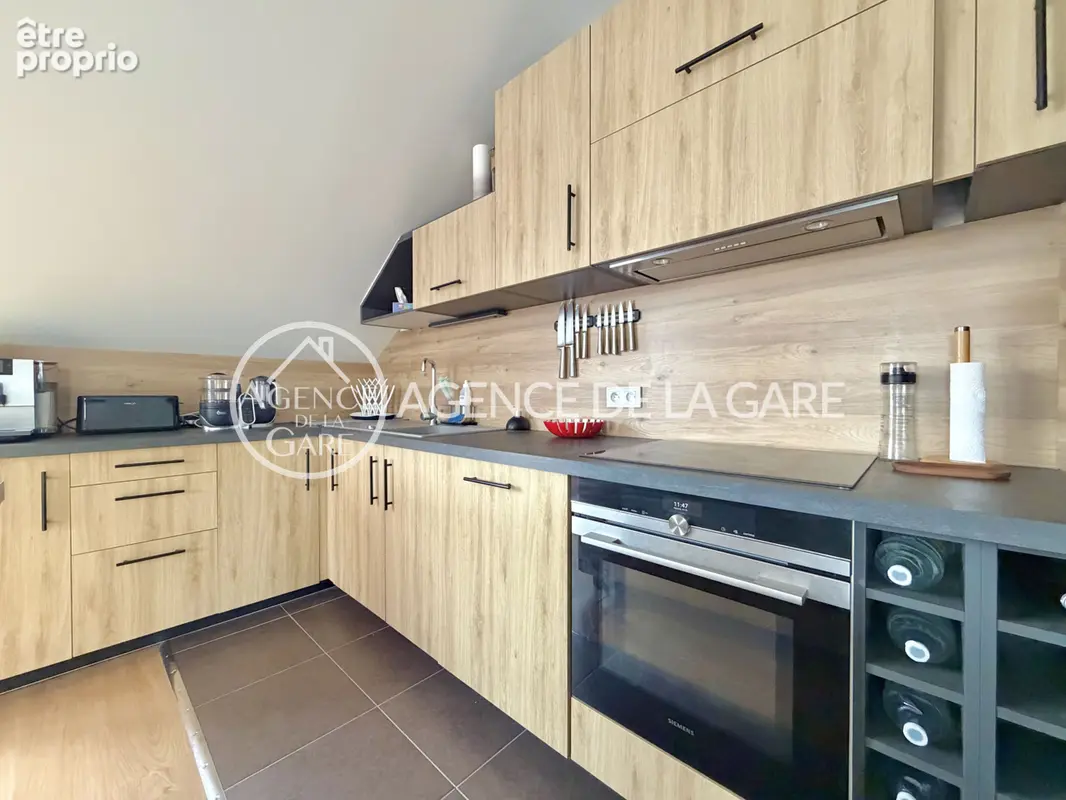 Appartement 5 pièces 95 m² à vendre à Combs-La-Ville (77380) - photo 2