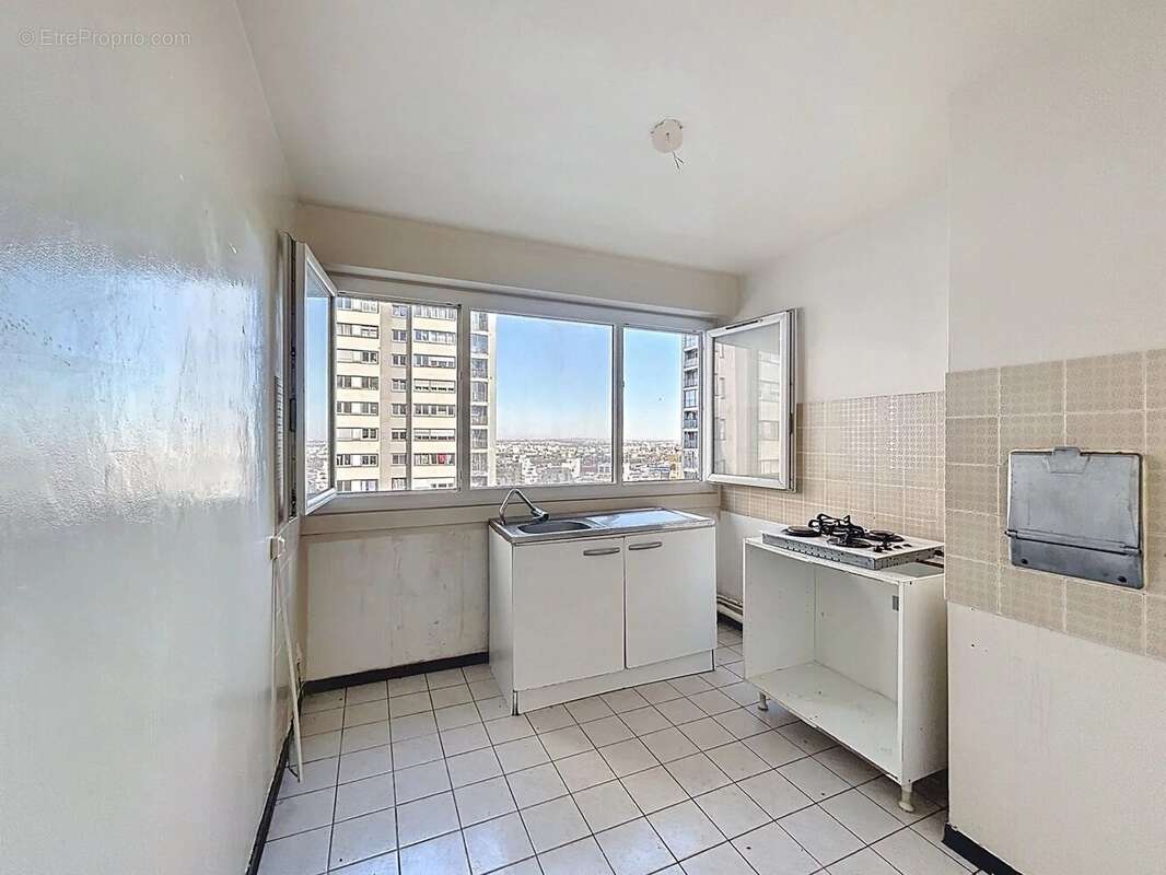 Appartement à ROSNY-SOUS-BOIS