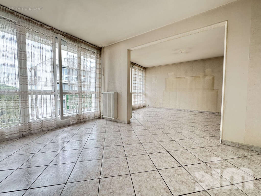 Appartement à CHELLES