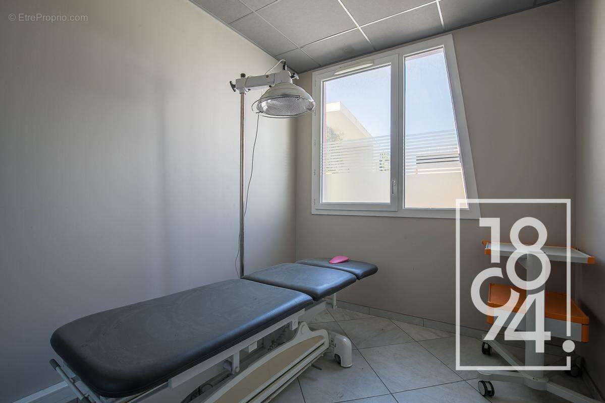 Commerce à MARSEILLE-13E