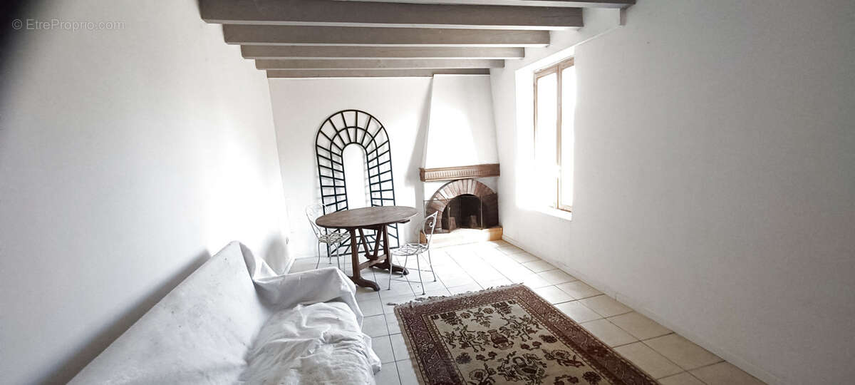 Maison à SAINT-HILAIRE