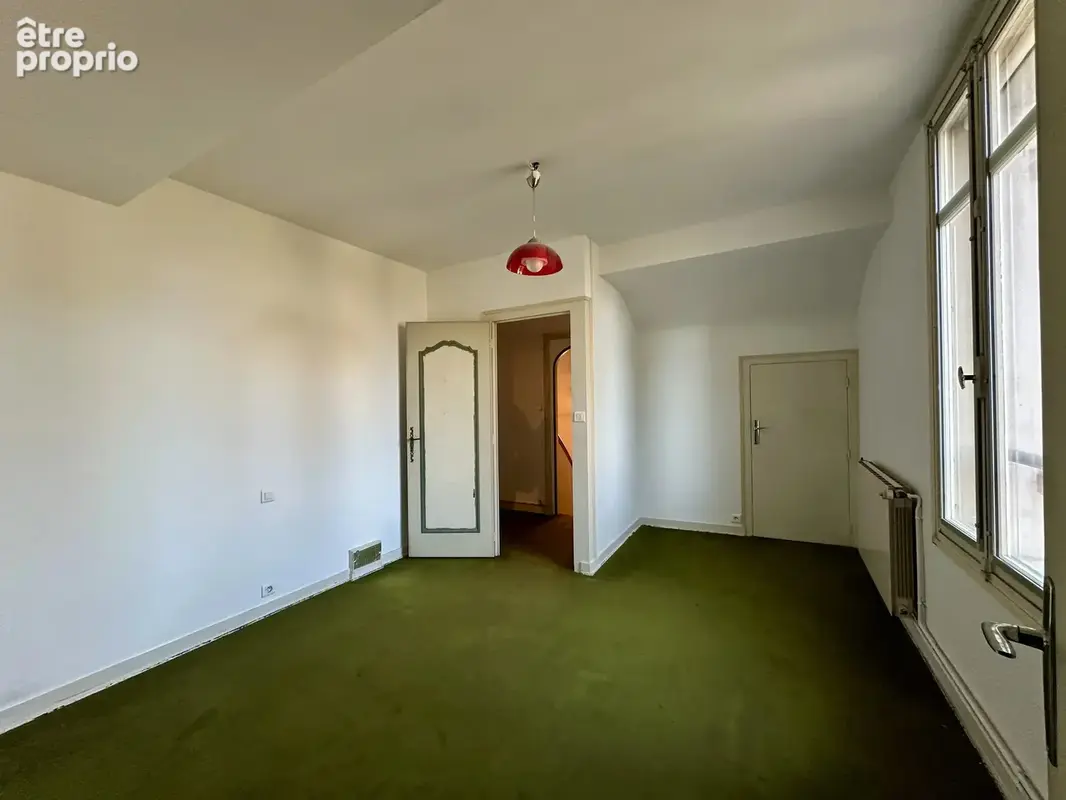 Maison à rénover avec grand atelier et dépendances – Fort potentiel à Bergerac - photo 8
