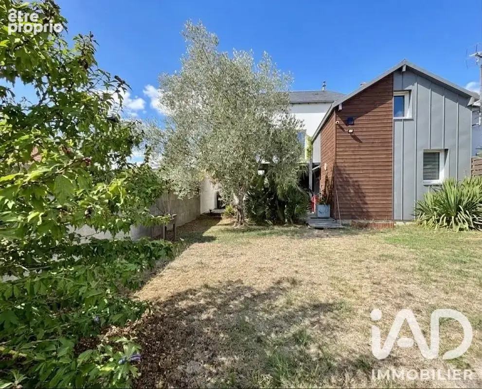 Photo 1 - Maison à LA BOISSIERE-DE-MONTAIGU