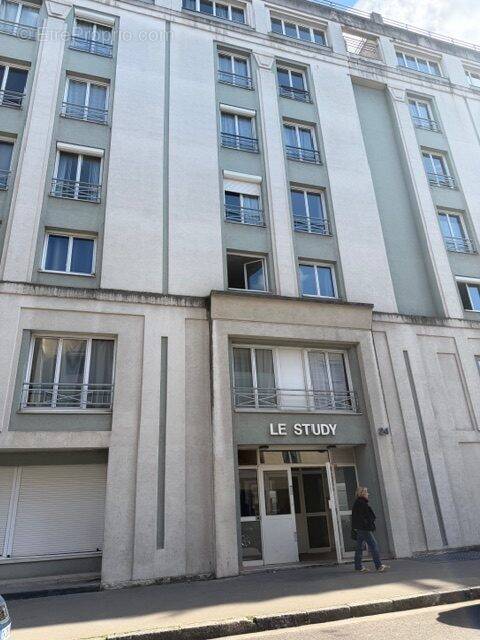 Appartement à LYON-8E