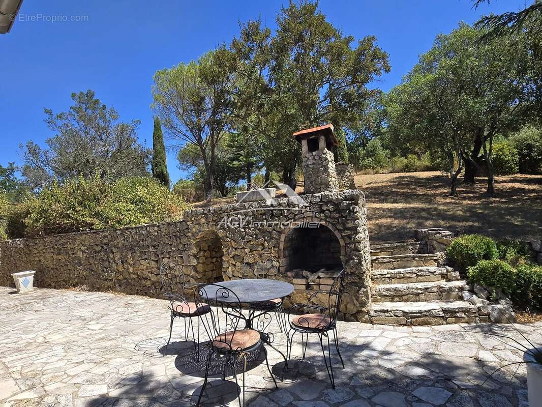 Maison proche Allègre les Fumades - photo 2