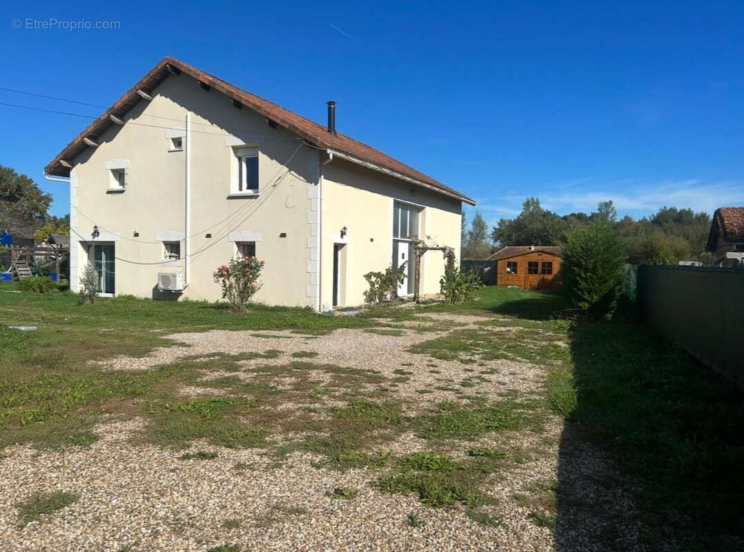 Maison à MONTPON-MENESTEROL