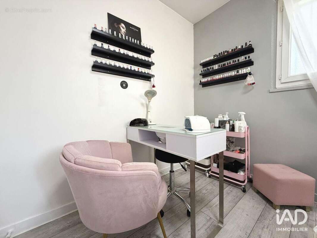 Photo 8 - Commerce à PONTAULT-COMBAULT