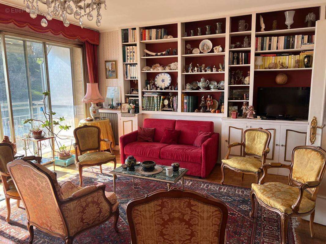 Appartement à LYON-5E