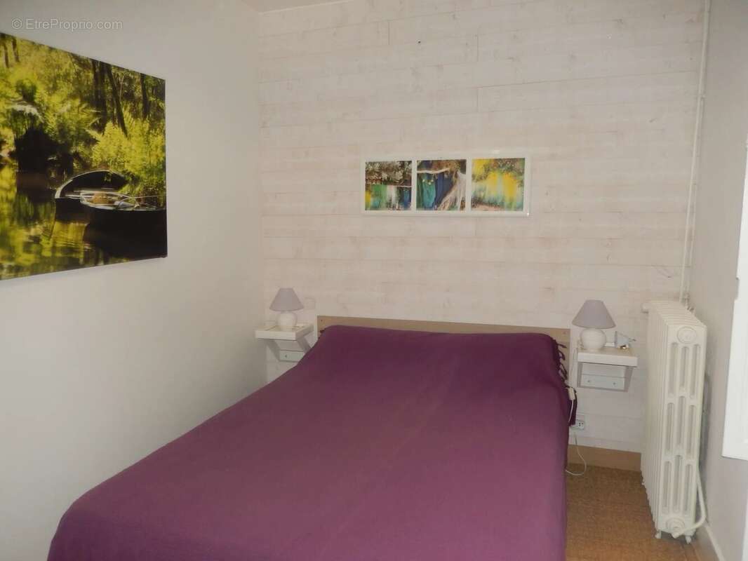 Appartement à EAUX-BONNES