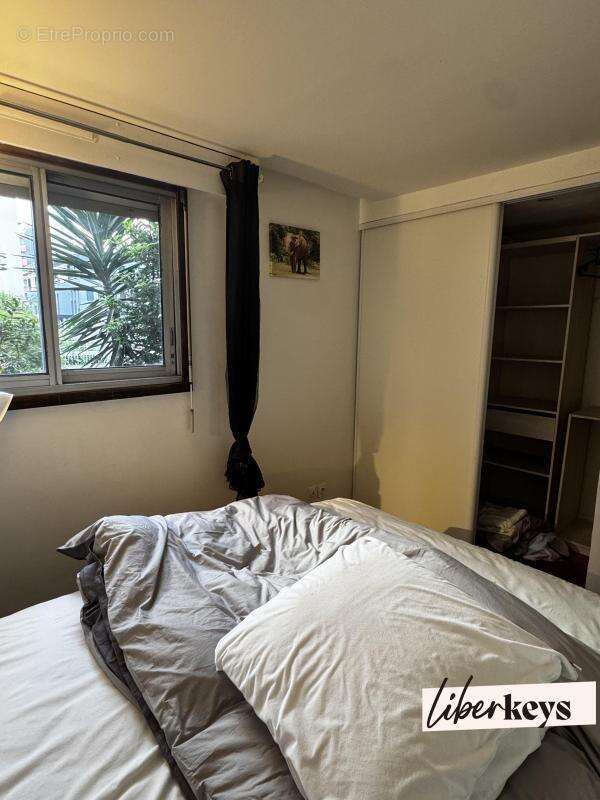 Appartement à SURESNES
