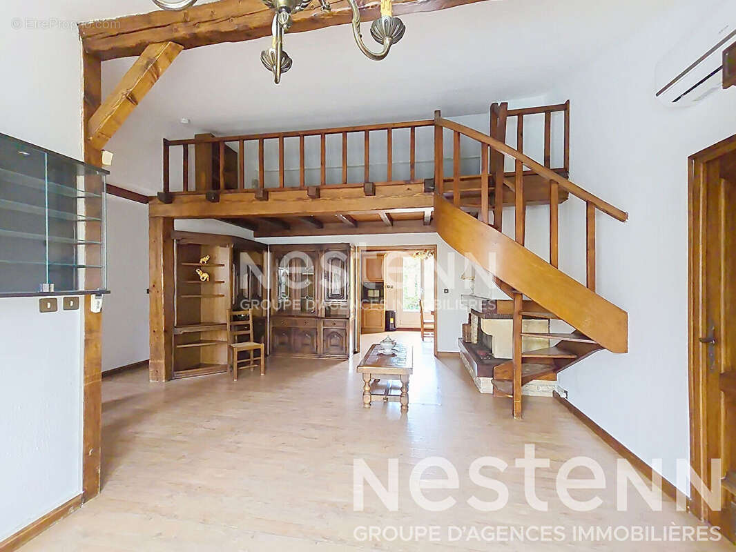 Maison à SAINT-MARTIN-DE-CRAU