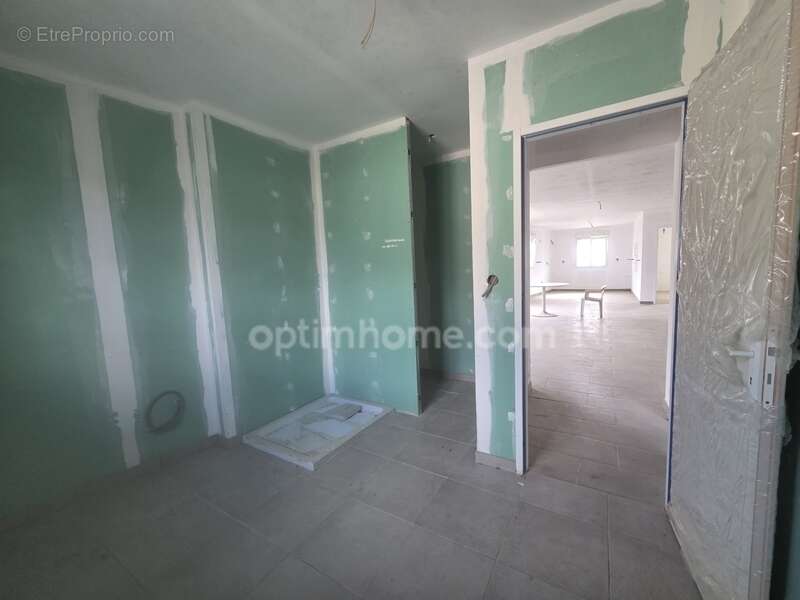 Maison à vendre 4 pièces, garage et vaste sous-sol proche de la Belgique et du Luxembourg - photo 6