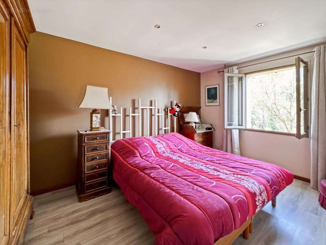 Maison à COULOUNIEIX-CHAMIERS