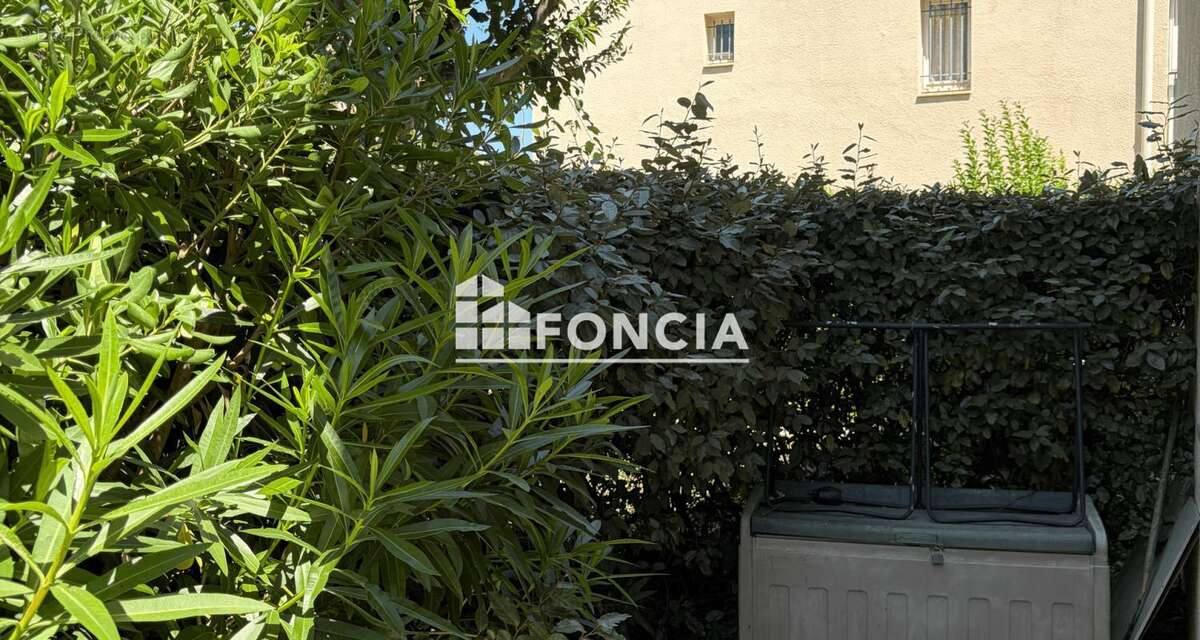 Appartement à LA LONDE-LES-MAURES