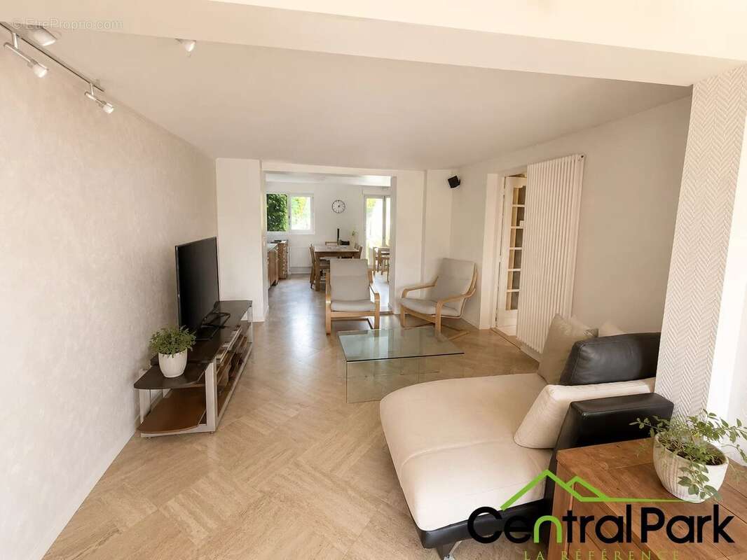 Pavillon 2 chambres + jardin - photo 4