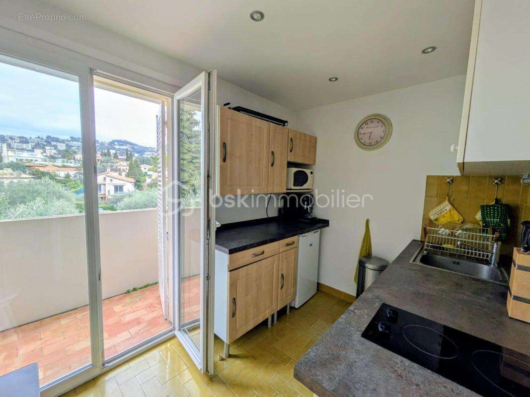 Appartement à LE CANNET