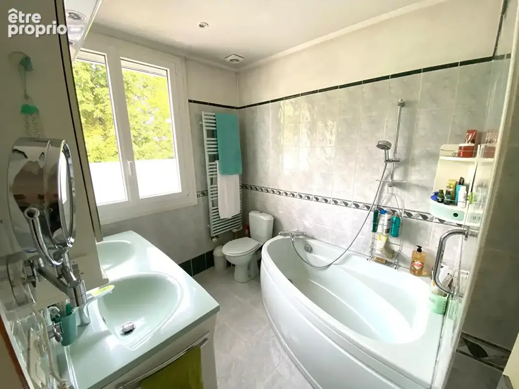 Le Plessis Bouchard, maison 120m2 édifiée sur 460m2 de terrain. - photo 8