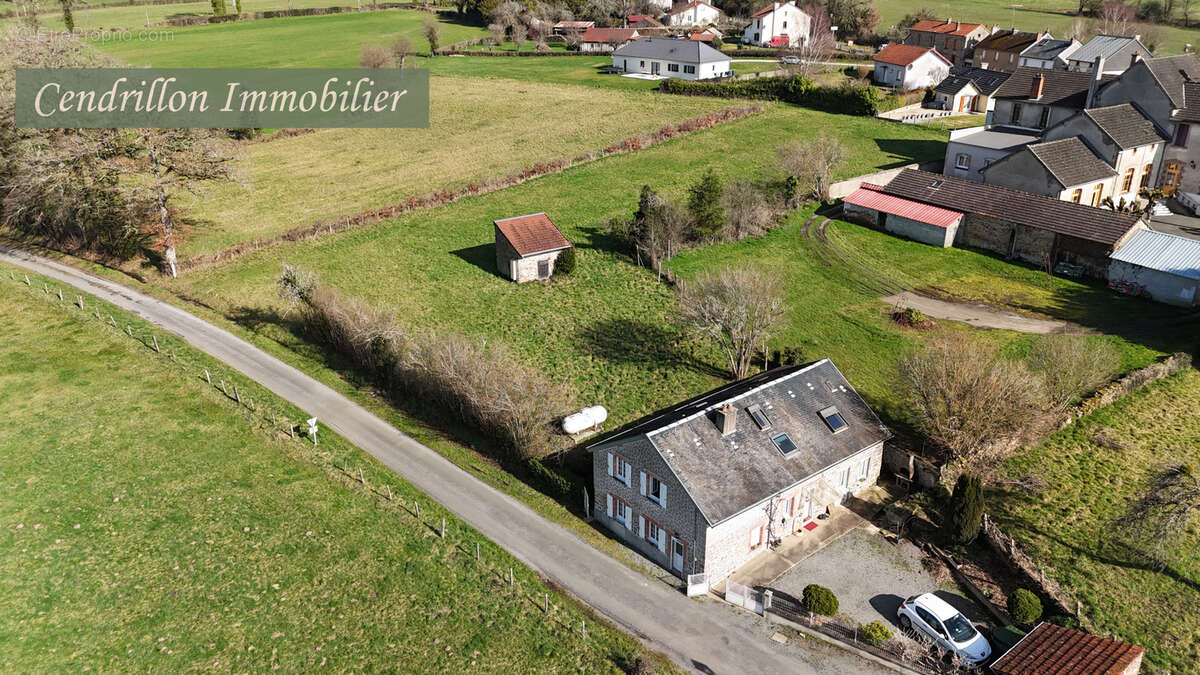 Maison à BOSMOREAU-LES-MINES