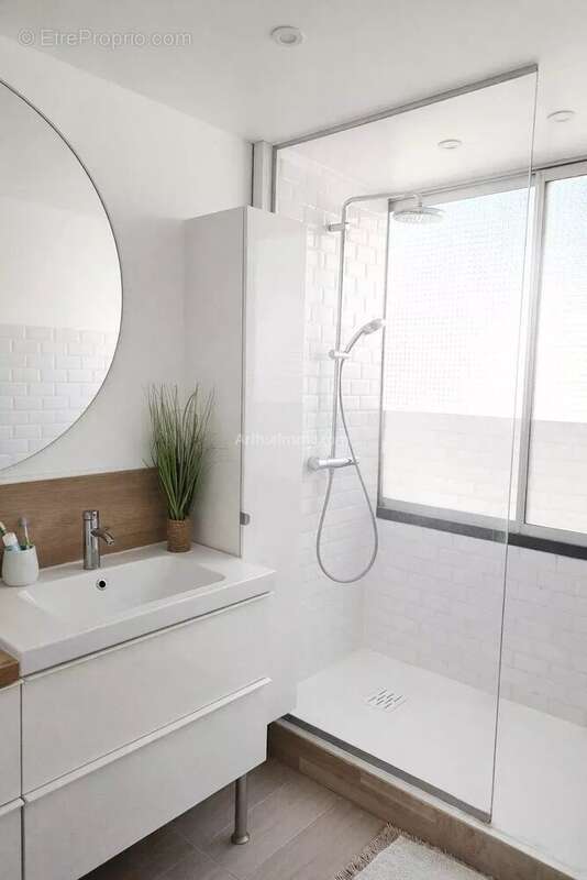 Appartement à BOUSSY-SAINT-ANTOINE