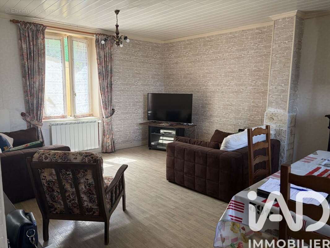 Photo 3 - Maison à RISOUL