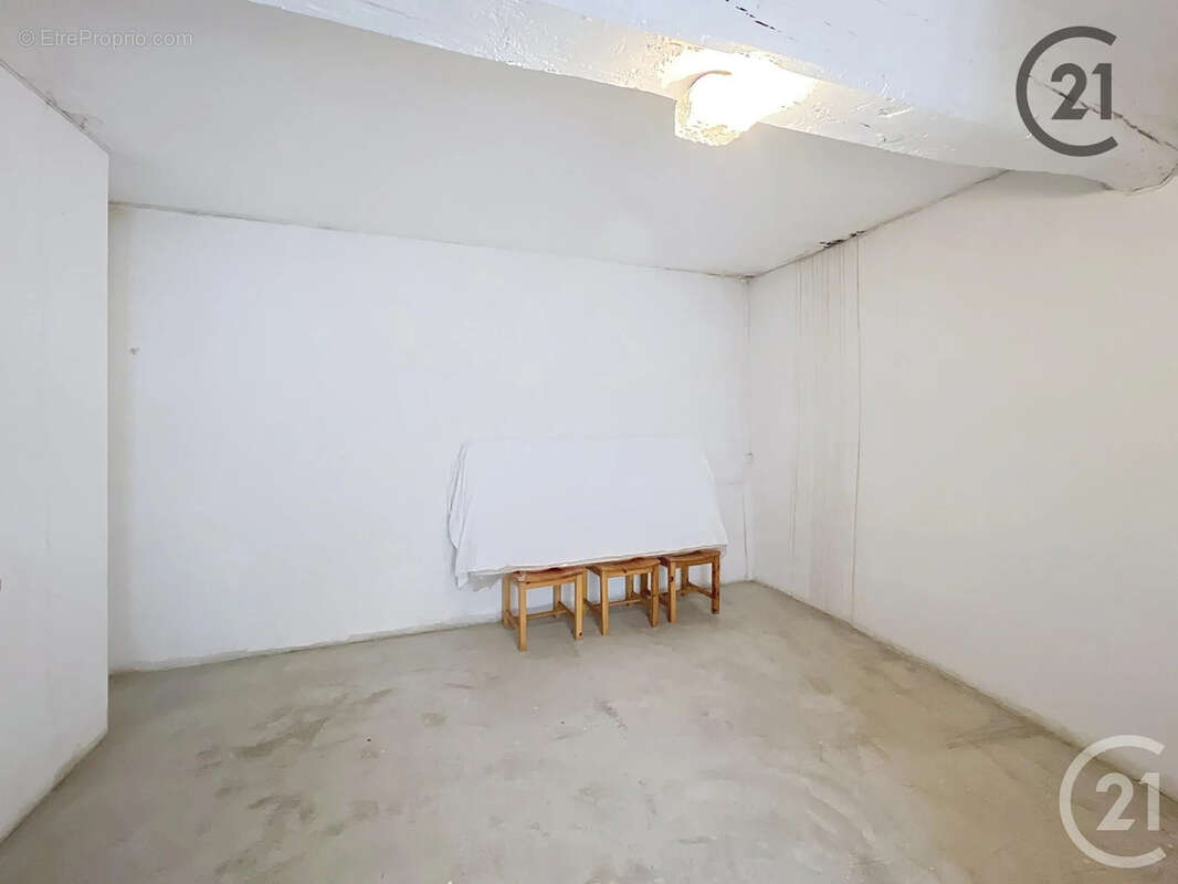 Maison à SAINT-BRIS-LE-VINEUX