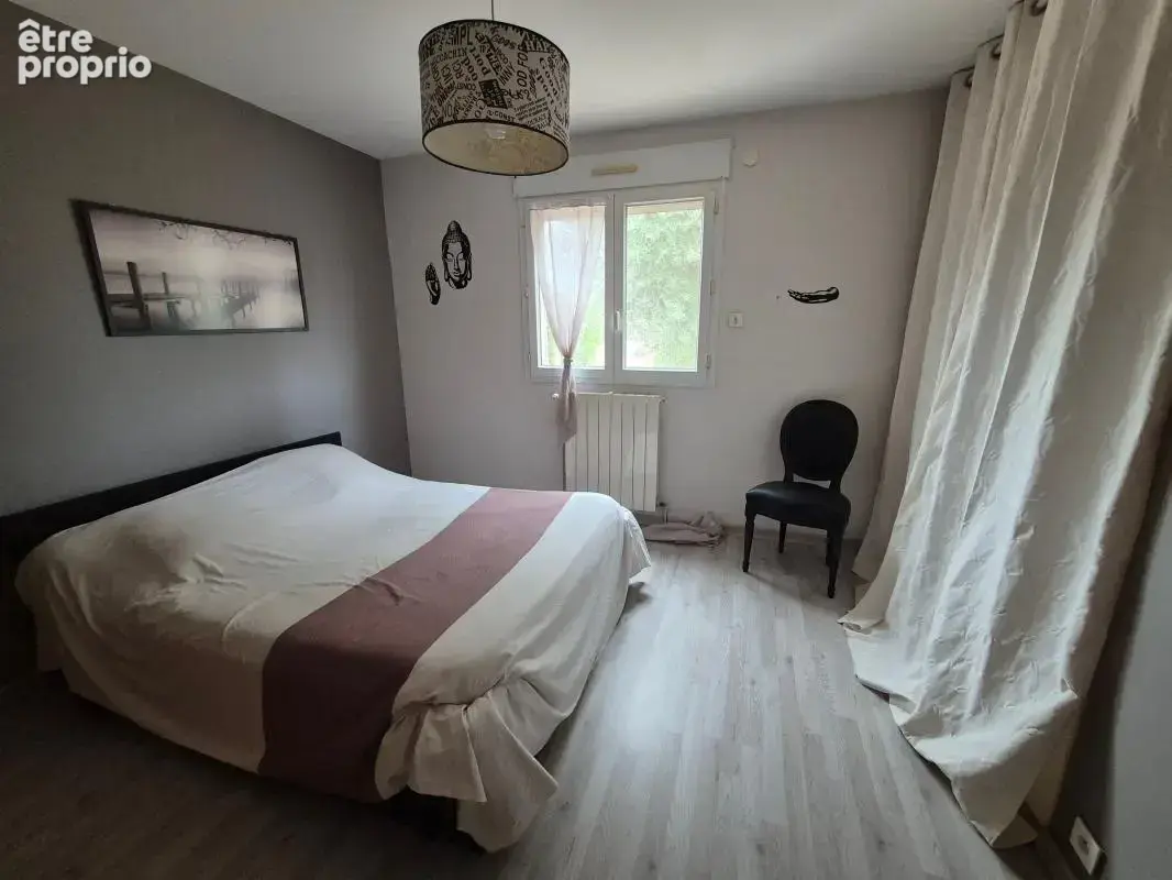 CAZILHAC – Maison familiale de plain-pied avec beau terrain - photo 10