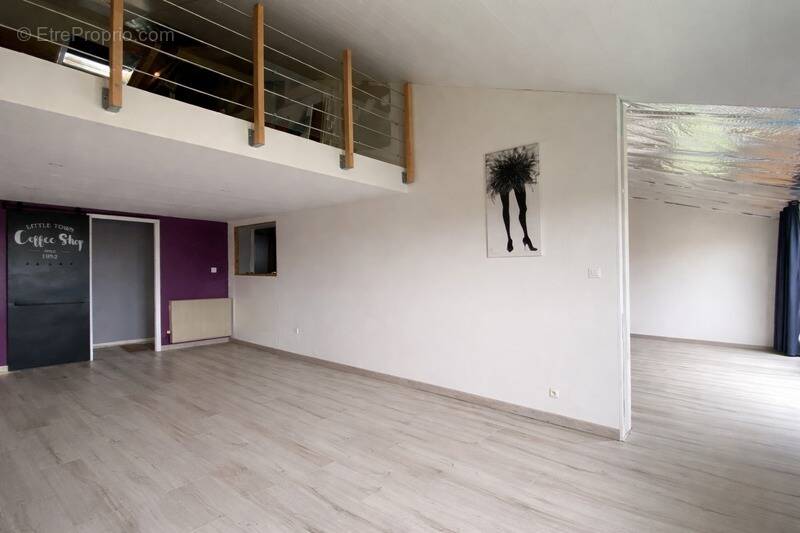 Maison à VAYRES
