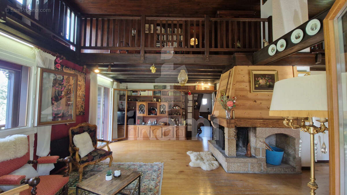 Maison à SEYTHENEX