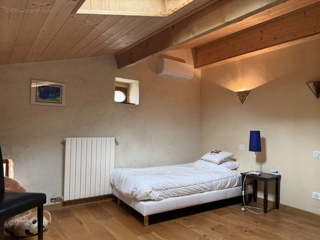 Charmante propriété de campagne avec dépendances, piscine et vue dégagée, à proximité de Condom - photo 11