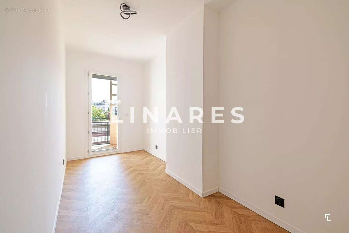 Perfect life - t4 de 119 m2  - 13008 carre d'or - photo 9