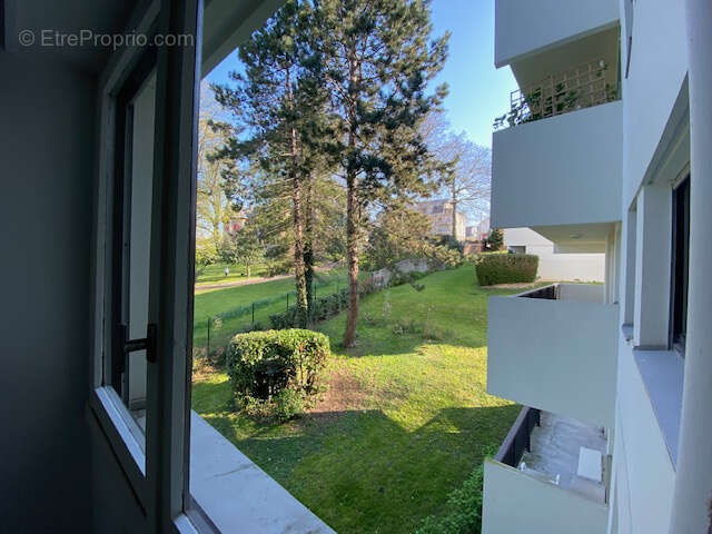 Investissement locatif - superbe 2 pièces de 33,45 m2 en parfait etat - photo 2