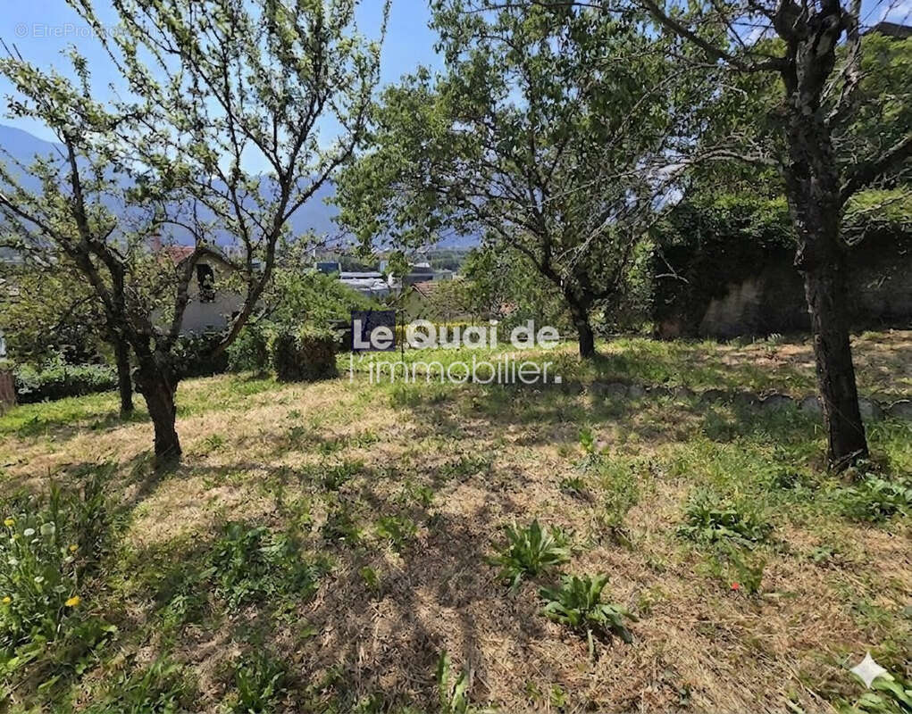Maison 65 m² à Saint-Martin-Le-Vinoux  - photo 5