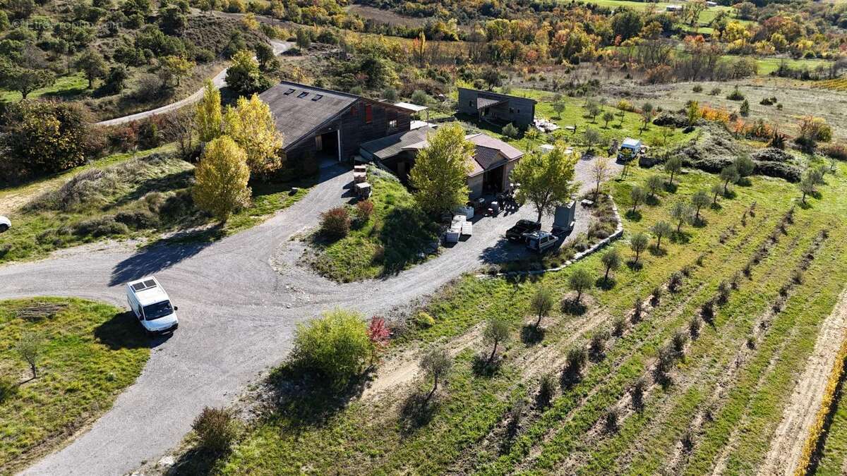 Maison à ALBA-LA-ROMAINE