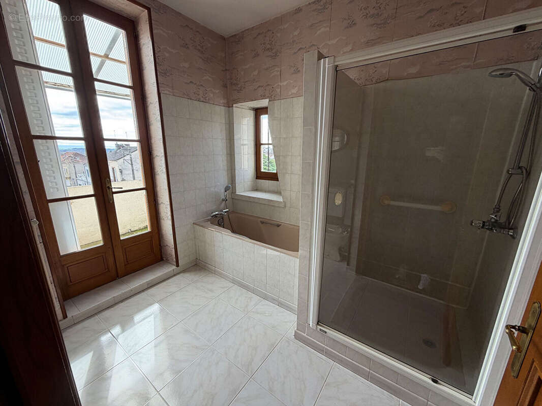 Appartement à LE CREUSOT